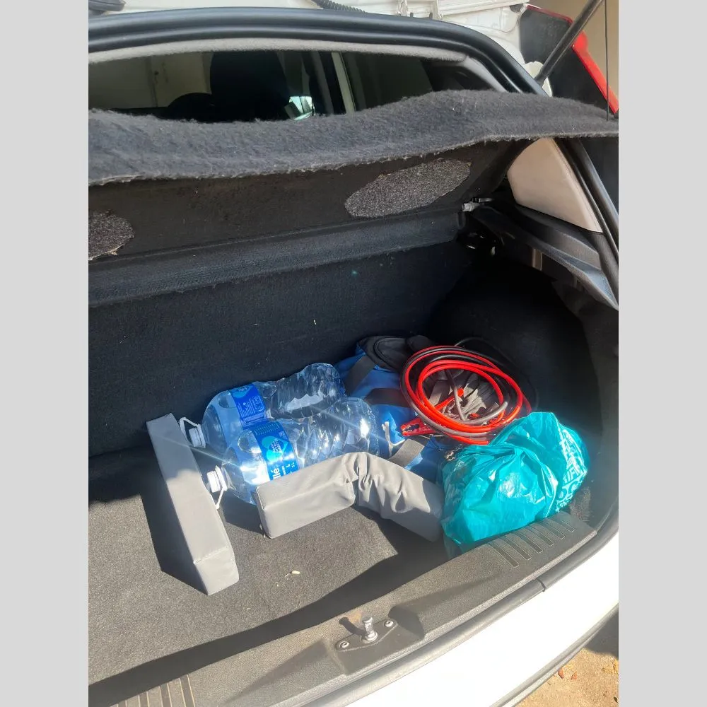 BootGrip mini is a versatile and flexible rectangular foam block, covered with ripstop material. It also has a velcro strip so that it can stick to carpets. We use this to secure cargo in vehicles.